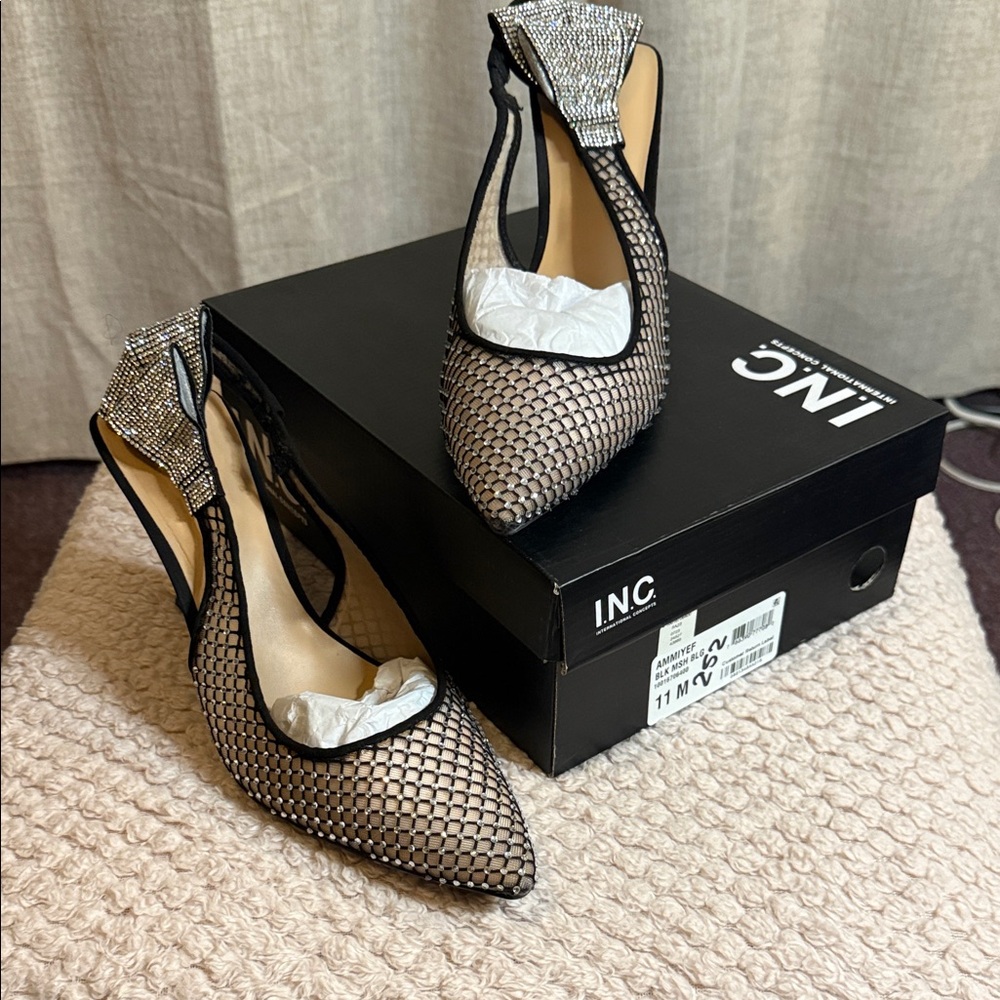 INC International Concepts Black and Silver Mesh Heels